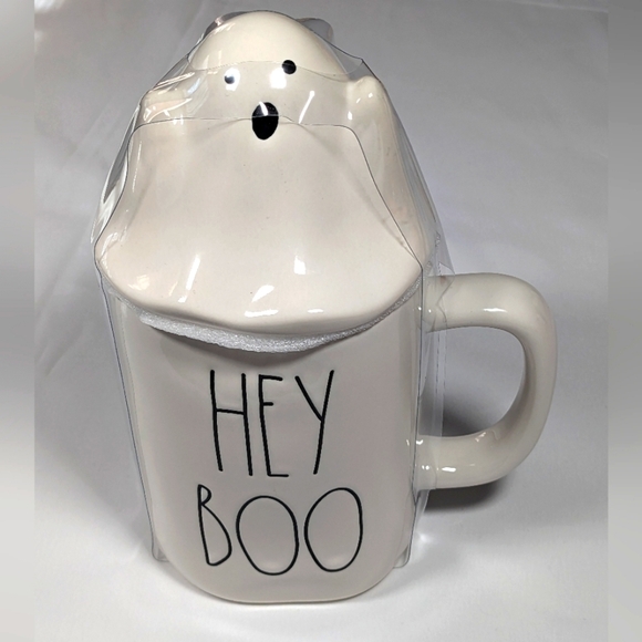 New Rae Dunn. 2021 Halloween Hey Boo Ceramic Mug With Lid - Picture 1 of 5